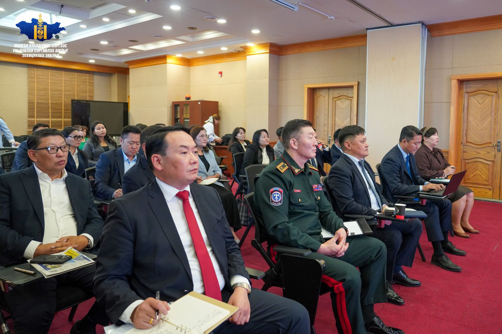 Сургуулийн орчинд үйлдэгддэг гэмт хэргийг бууруулахад нэгдсэн бодлого, уялдаа холбоотой ажиллахаар болов